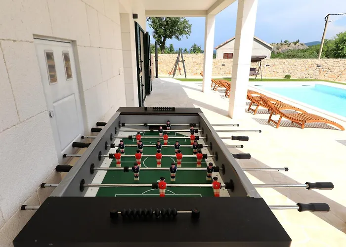 Villa Vallis With Pool Kruševo